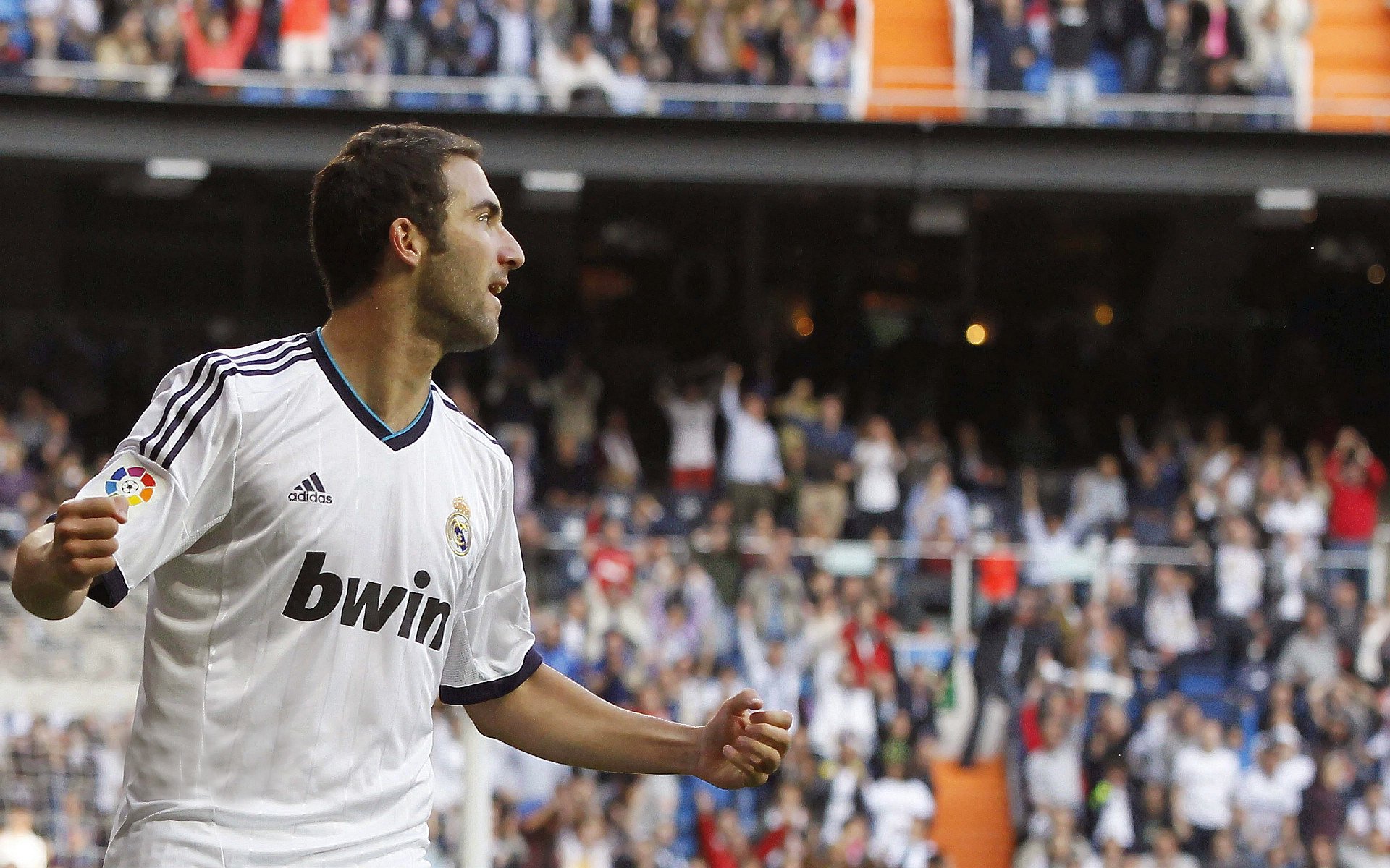 九游jiuyou-行业“足球+文化+旅游”产业链创新集群在全国逐步落地，发展势头强劲